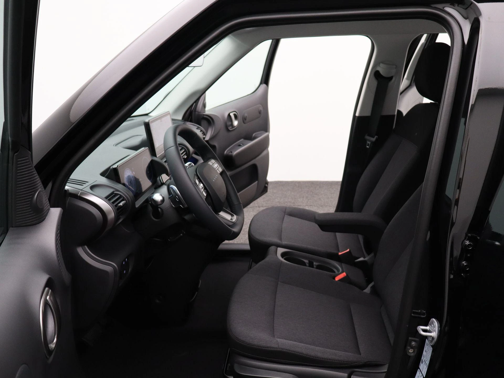 Hyundai-Inster-image-11