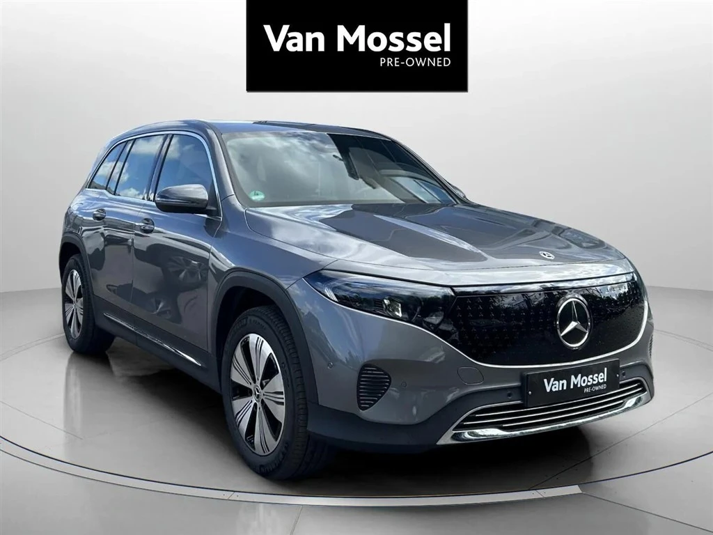 Mercedes-Benz-EQB-image-2
