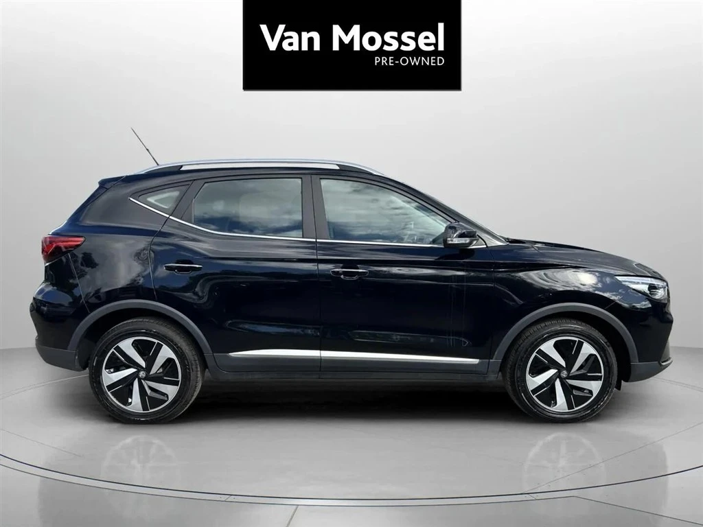 MG-ZS EV-image-3