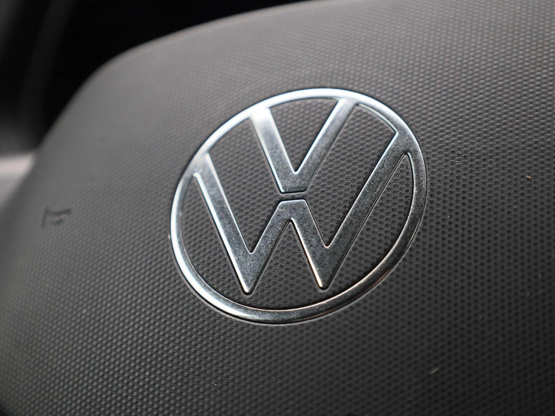 Volkswagen-Caddy-image-27