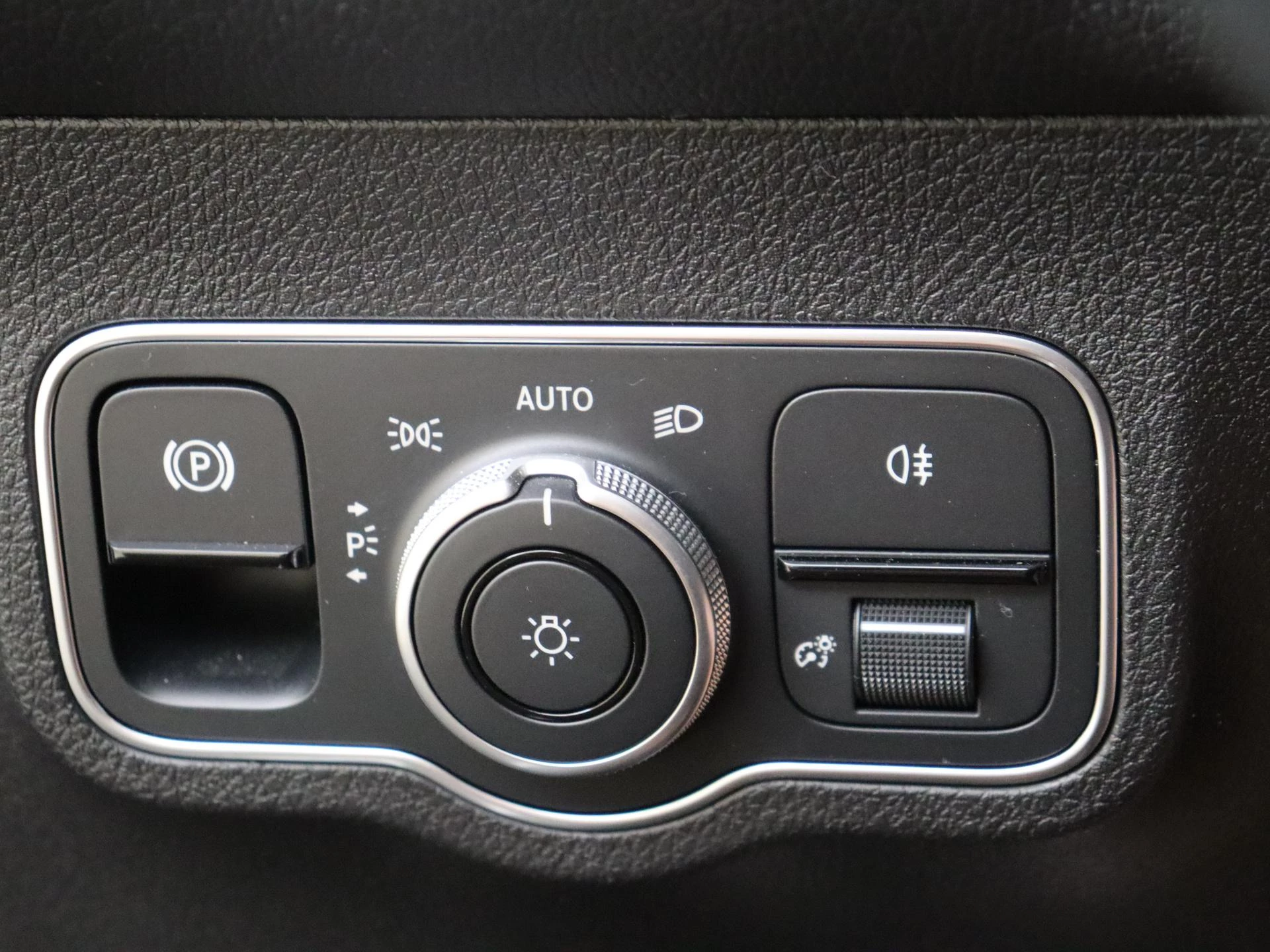 Mercedes-Benz EQB 250+ Business Solution AMG 71 kWh