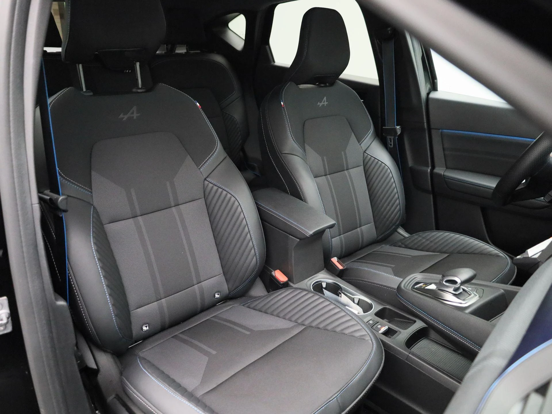 Renault-Captur-image-37