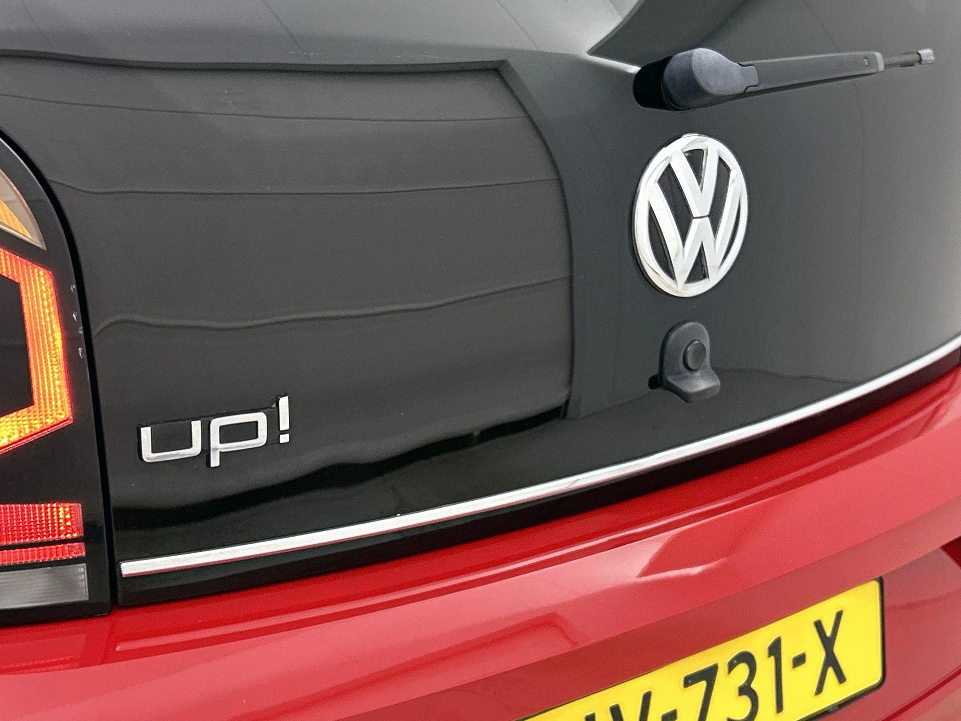Volkswagen up! 1.0 BMT up! beats
