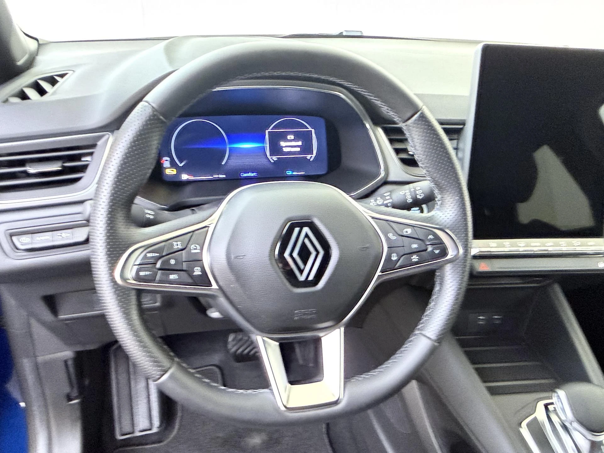 Renault-Captur-image-9