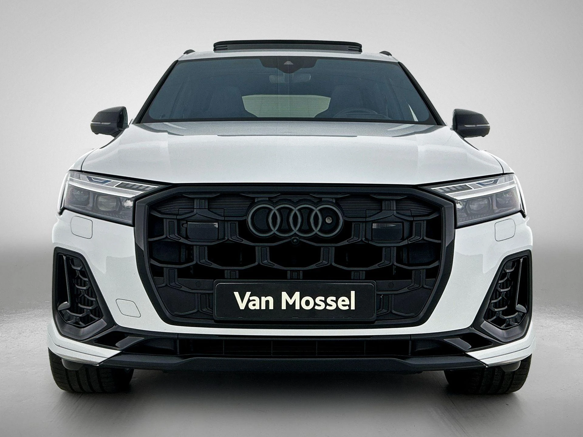 Audi-Q7-image-1