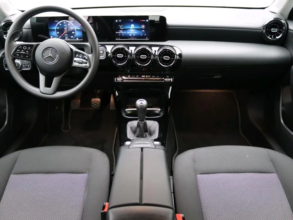Mercedes-Benz-A-Klasse-image-3