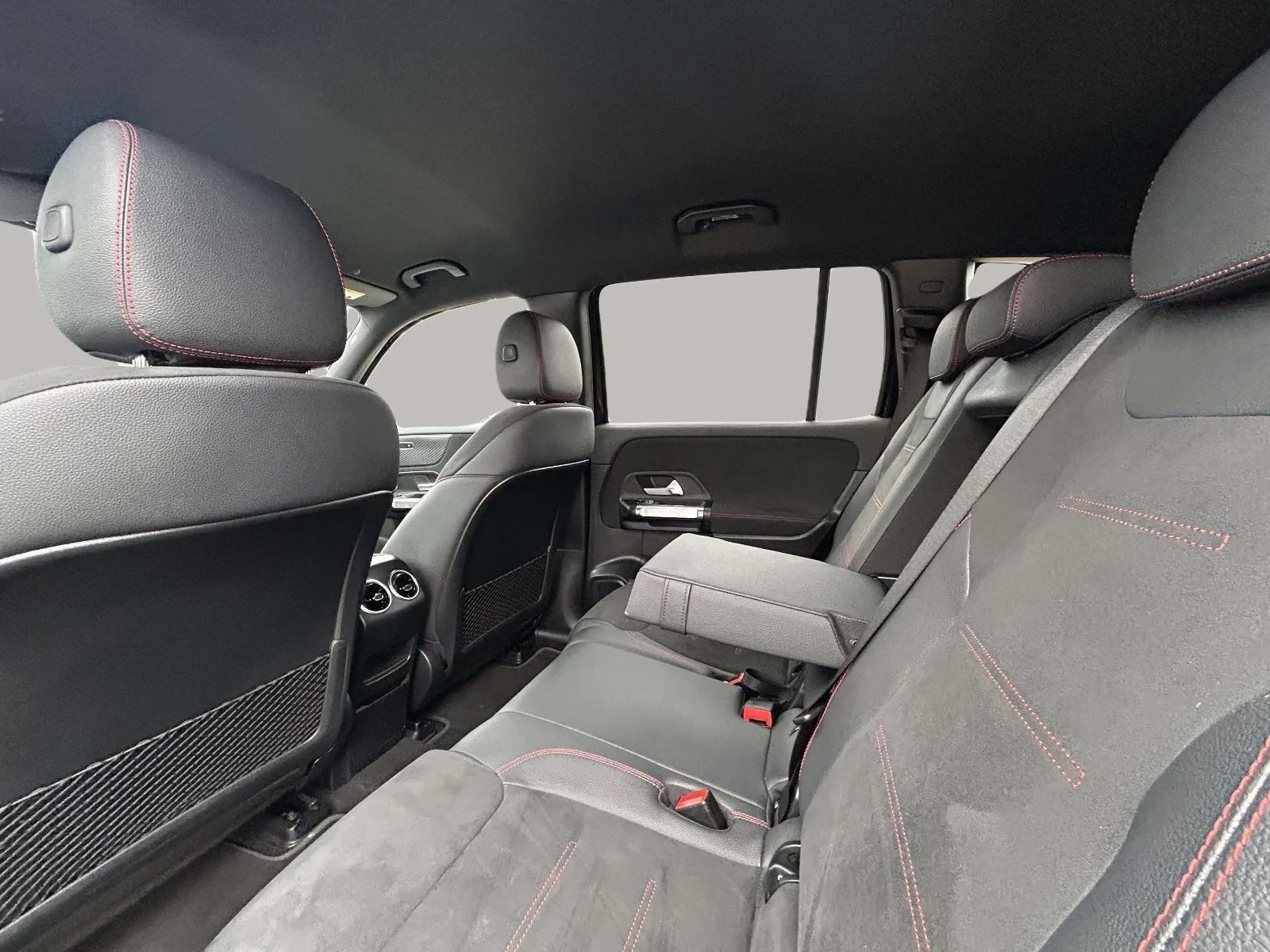 Mercedes-Benz EQB EQB250+ AMG Advance 7prs