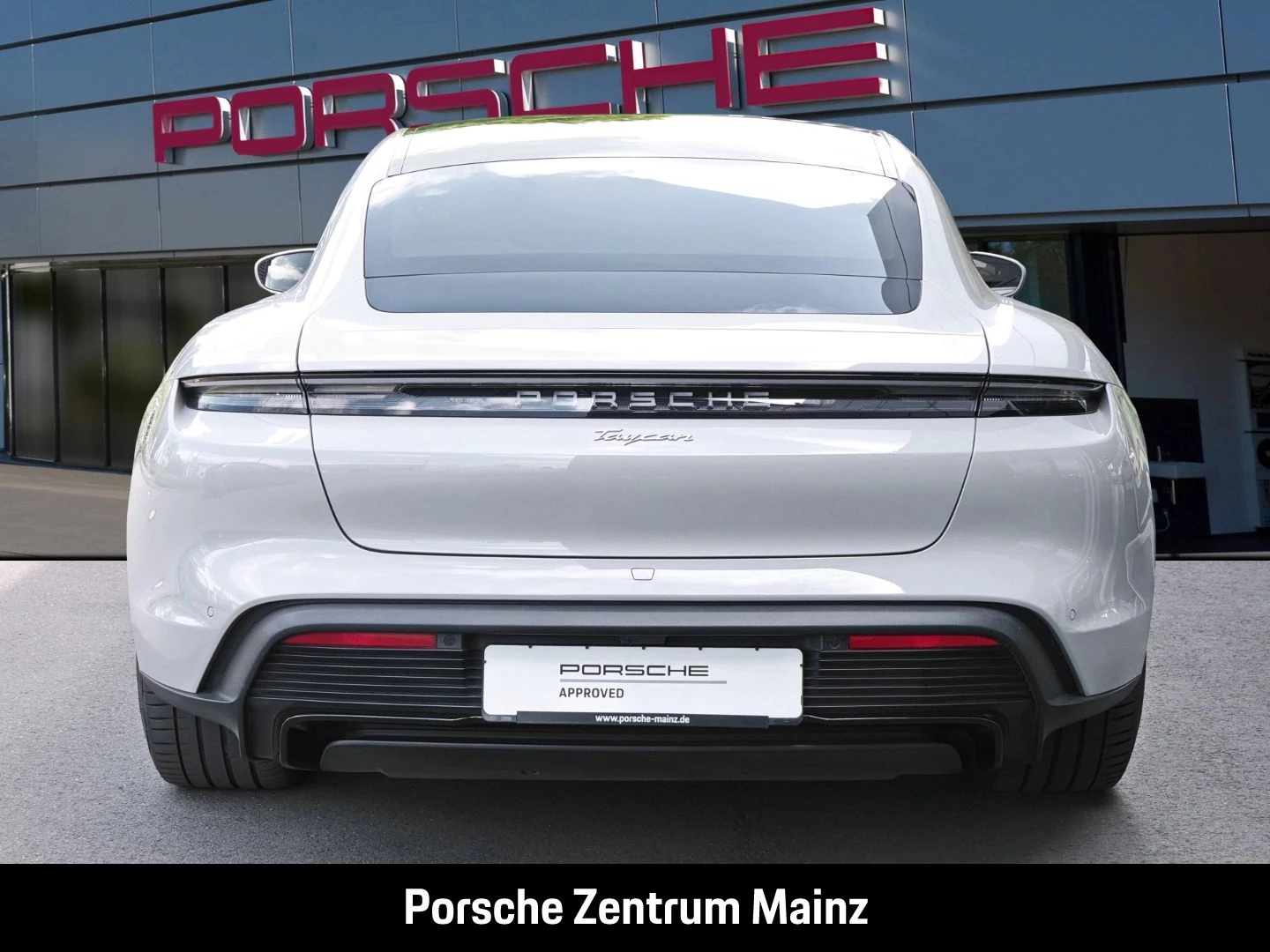 Porsche-Taycan-image-8