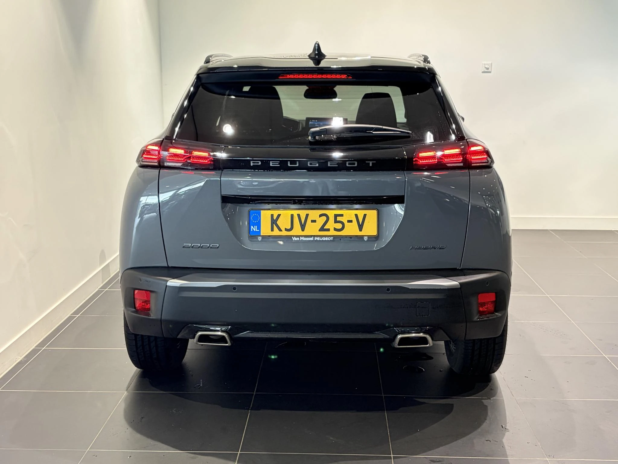Peugeot-2008-image-4