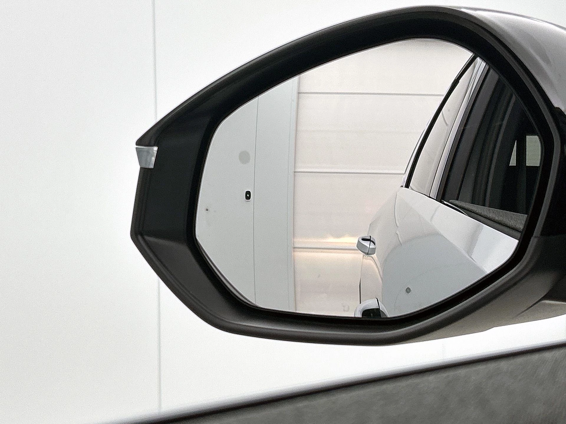 Opel-Grandland-image-22