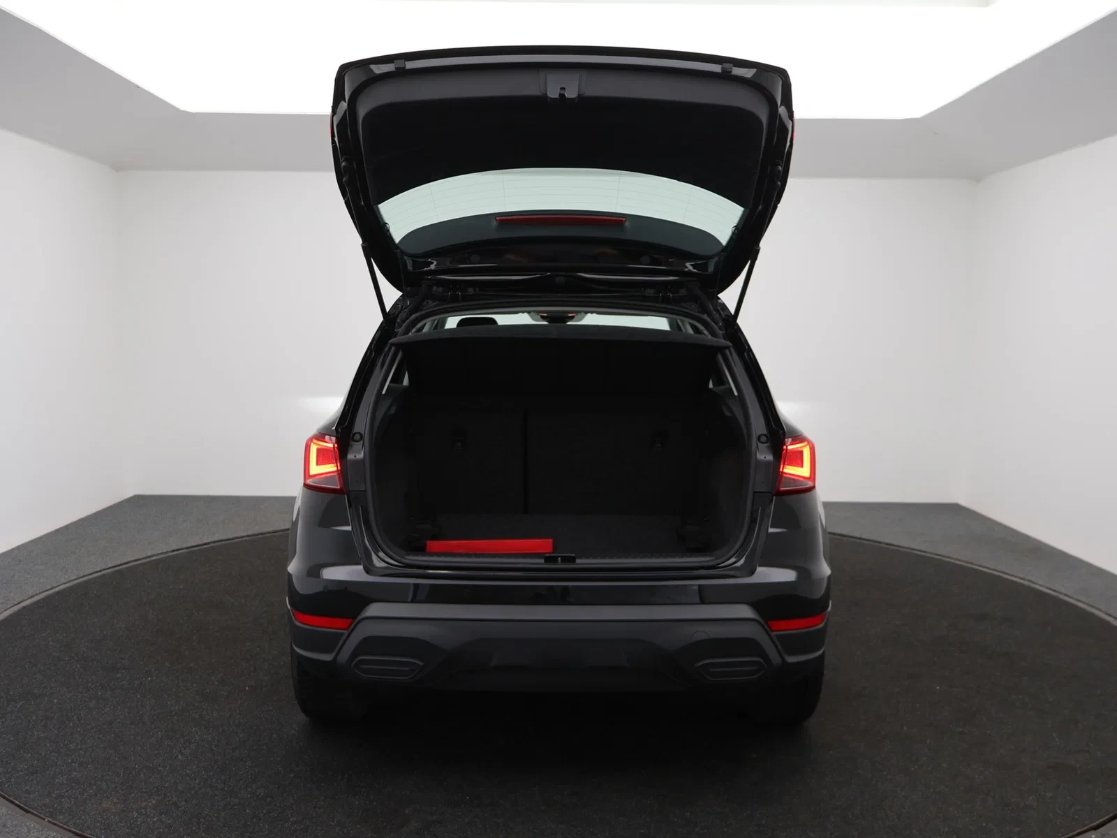 SEAT Arona Arona Style 1.0TSI 115PK AUTOMAAT*VIRTUAL COCKPIT*PDC ACHTER*ACC*APP-CONNECT*ZETELVERWAMRING*...*
