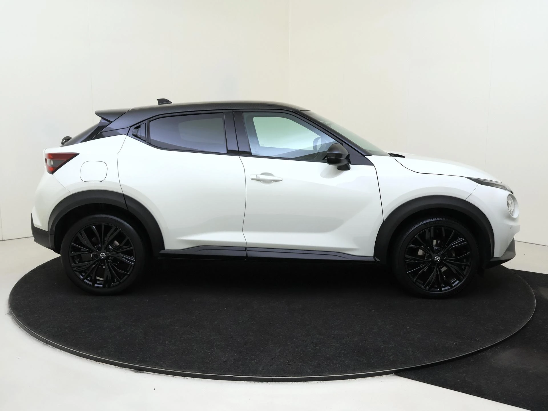 Nissan-Juke-image-8