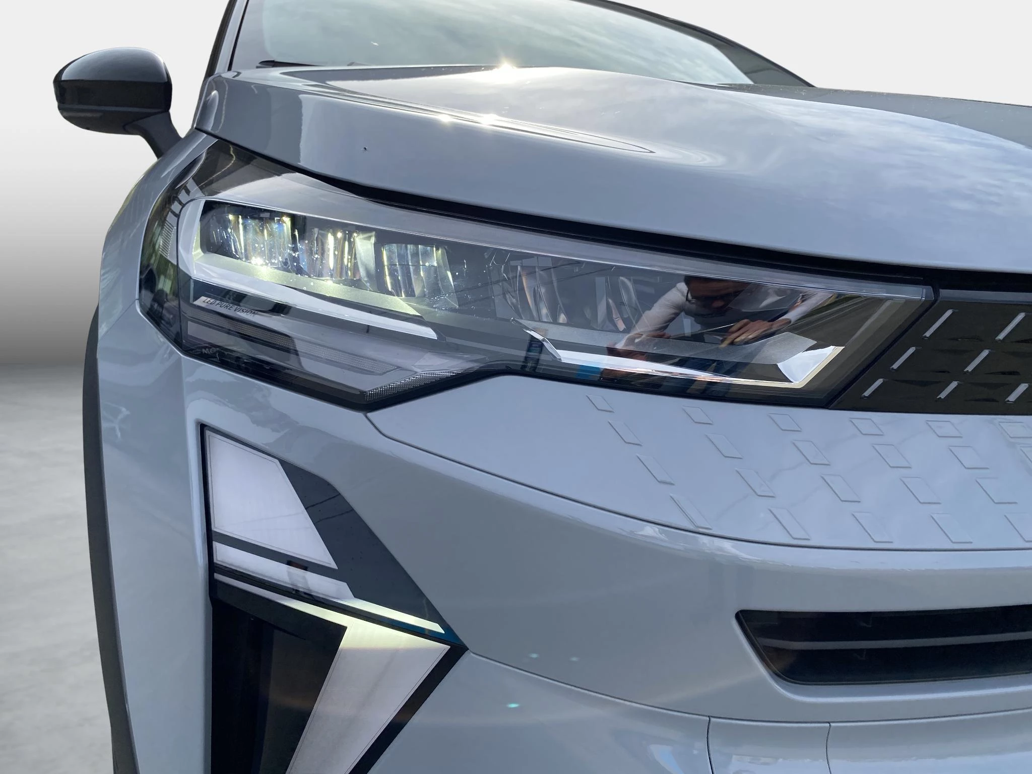 Renault-Captur-image-16