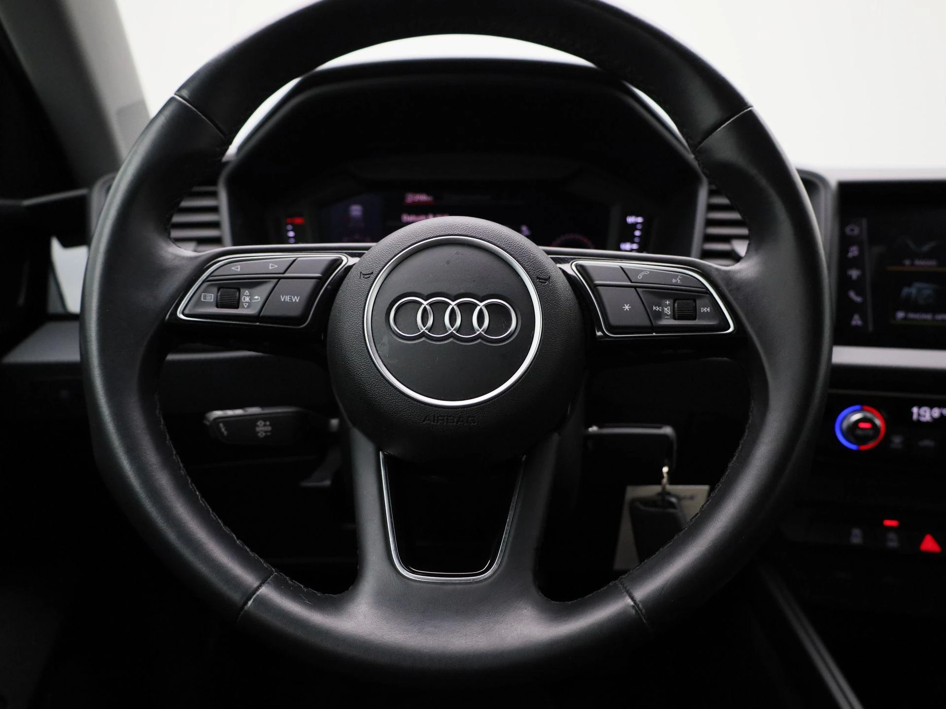 Audi-A1 Sportback-image-6