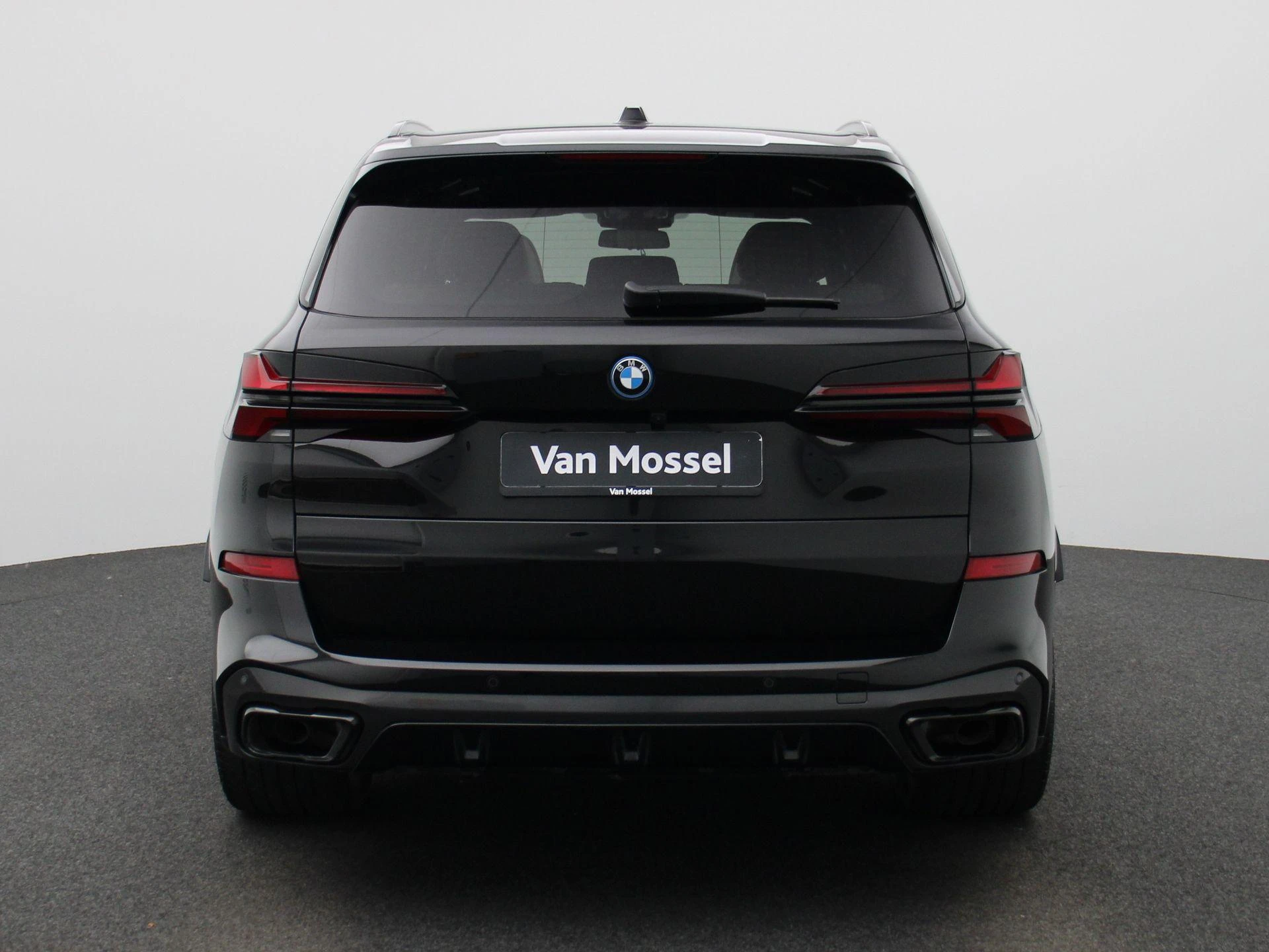 BMW-X5-image-4