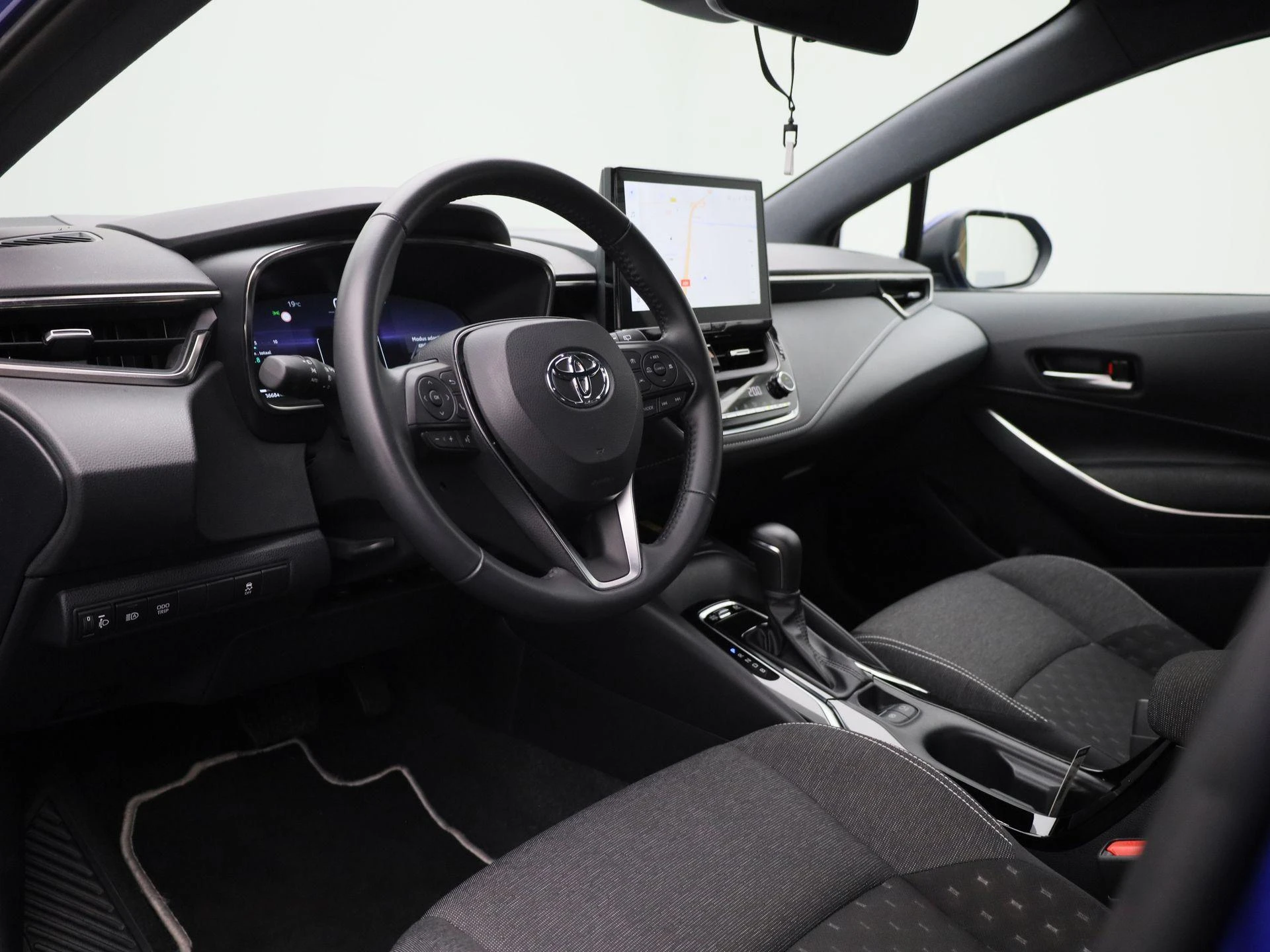 Toyota-Corolla-image-29