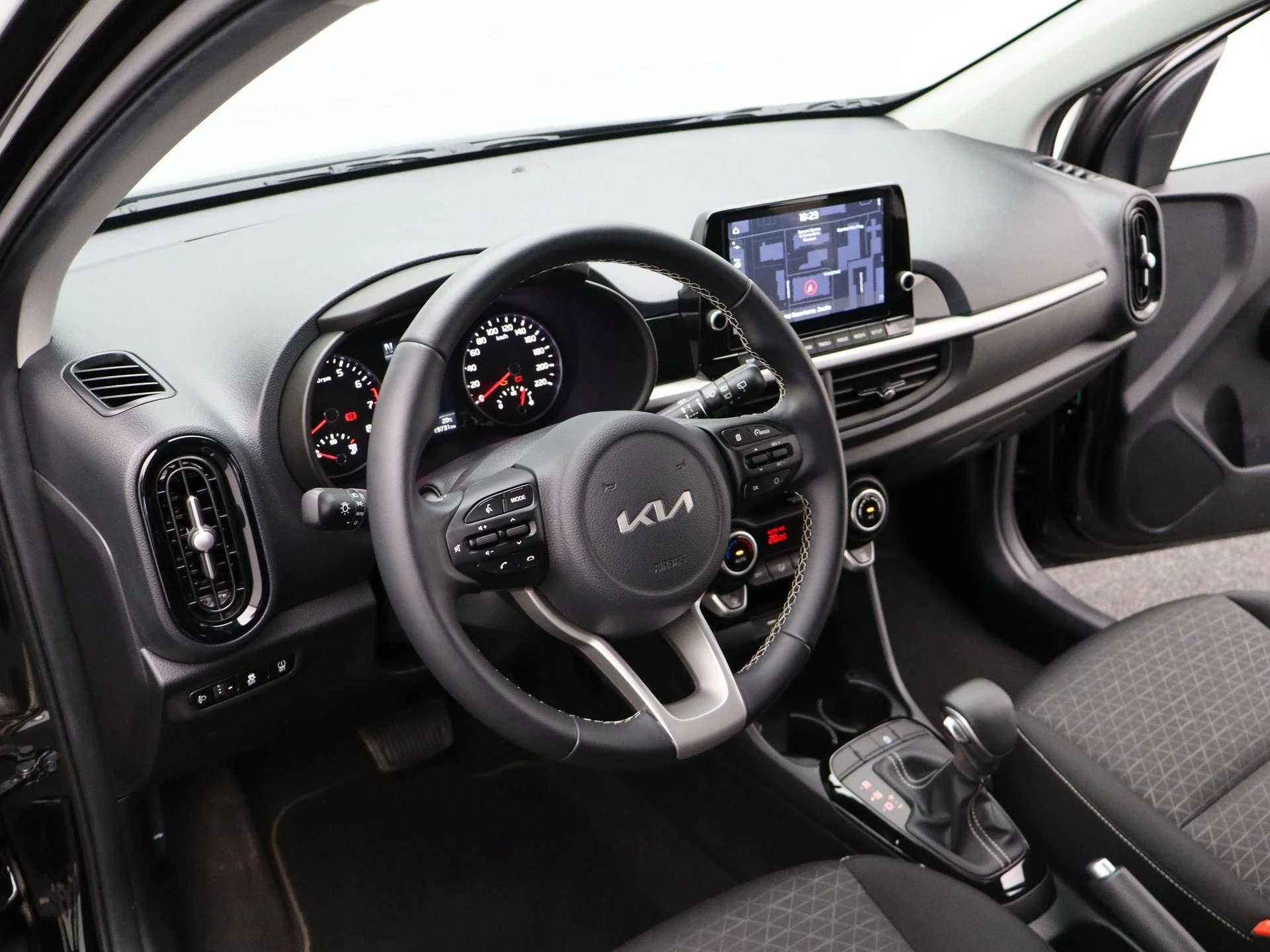 Kia-Picanto-image-6