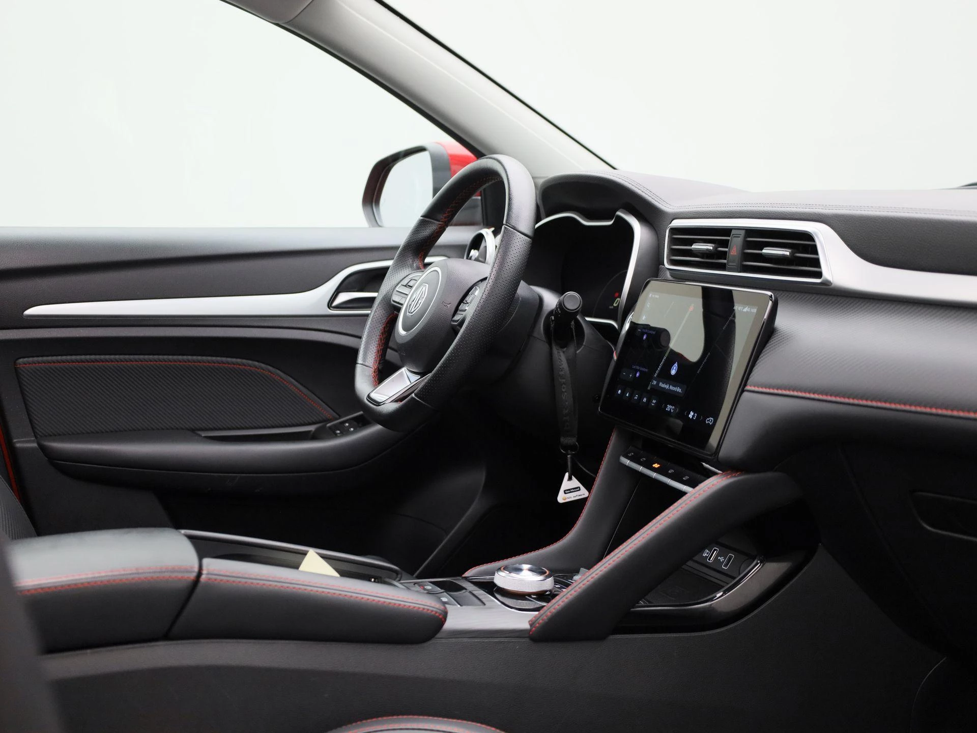MG-ZS EV-image-30