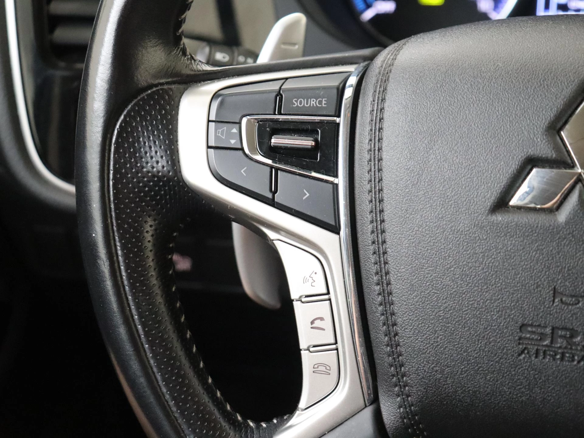 Mitsubishi Outlander 2.4 PHEV Intense
