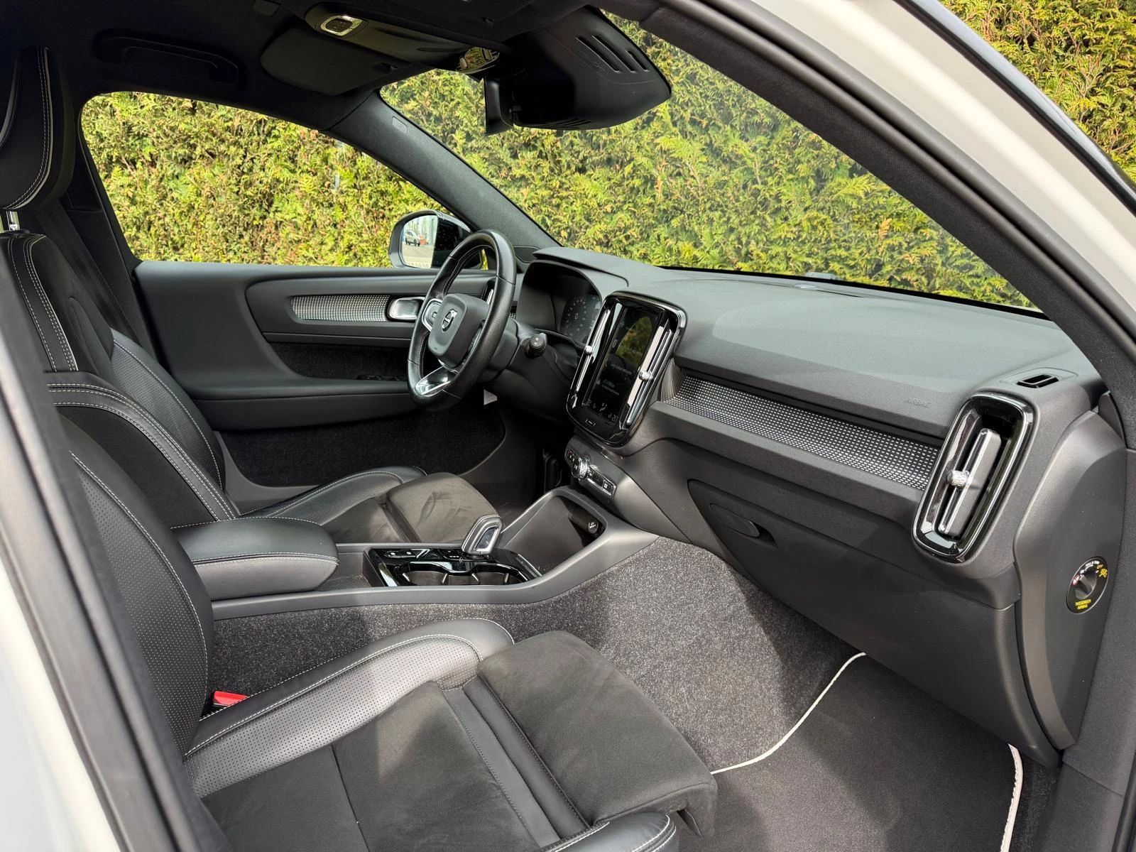 Volvo XC40 1.5 T5 Recharge R-Design