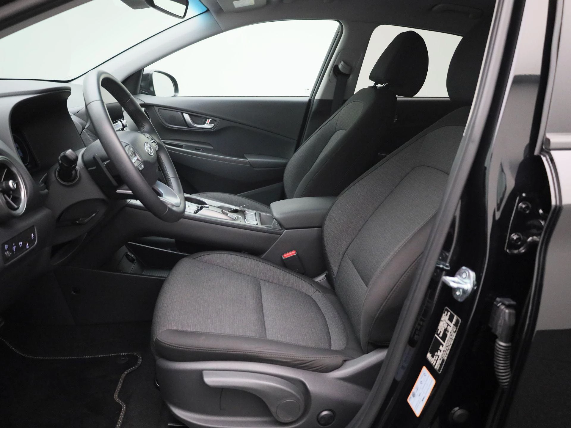 Hyundai-Kona-image-10