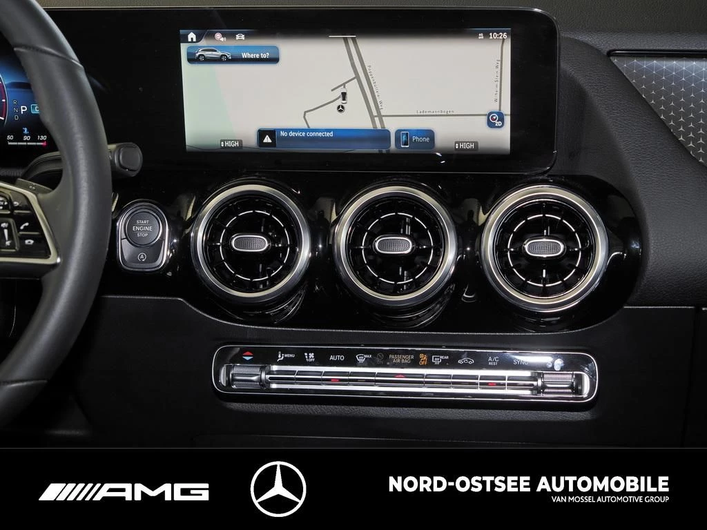 Mercedes-Benz GLA 200 d PROGRESSIVE AHK DISTRONIC MBUX SHZ Progressive
