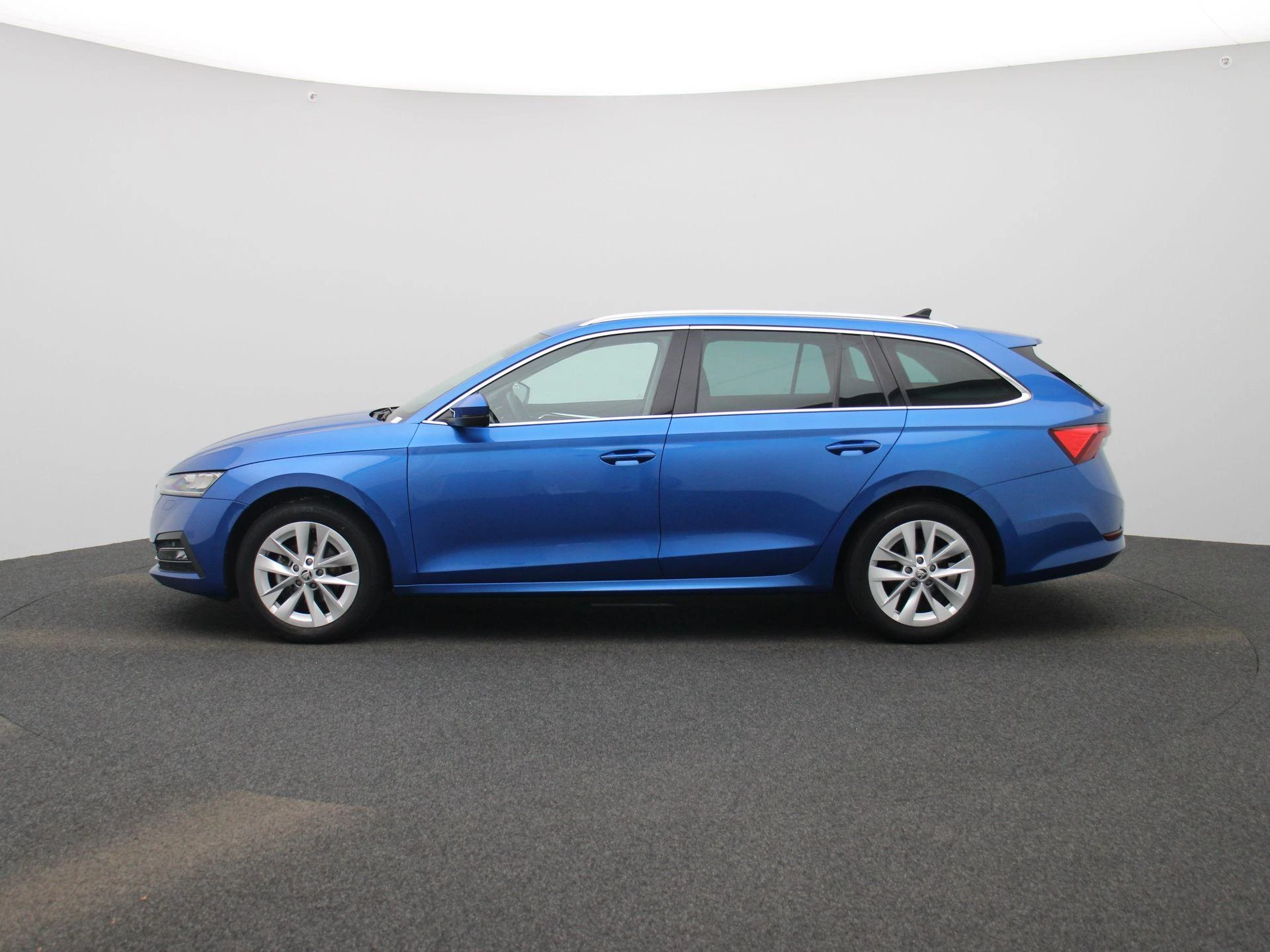 Škoda-Octavia-image-3