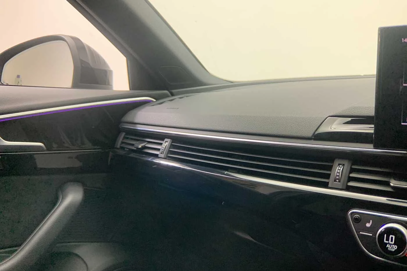Audi-A4-image-19