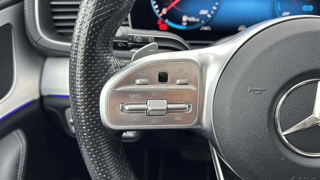 Mercedes-Benz-GLE-image-12