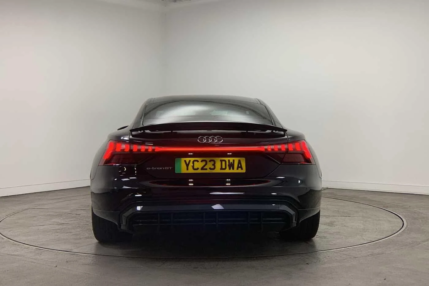 Audi-e-tron-image-23