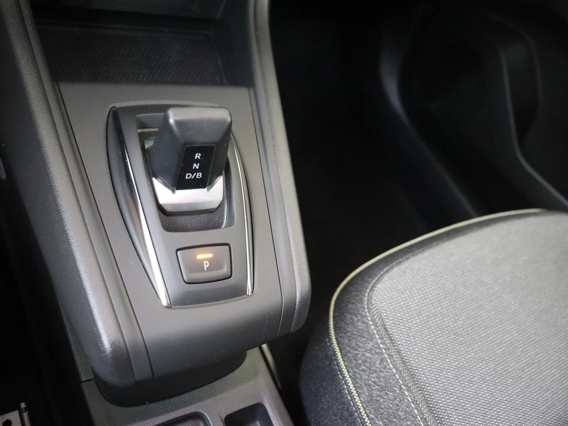 Renault Captur 1.8 E-Tech full hybrid 160 techno