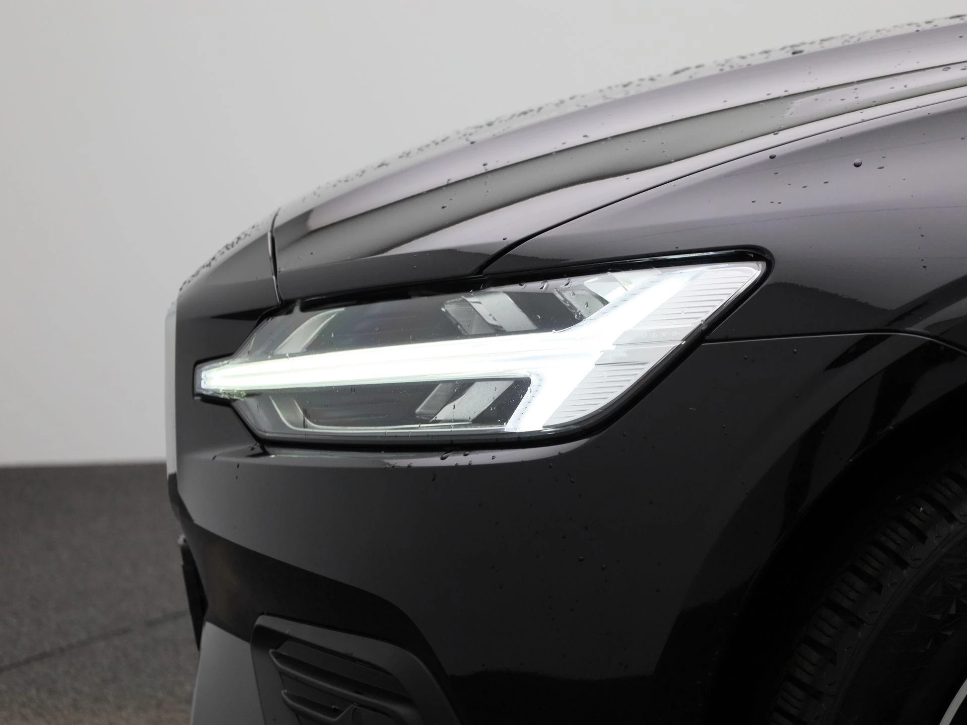 Volvo-V60-image-15