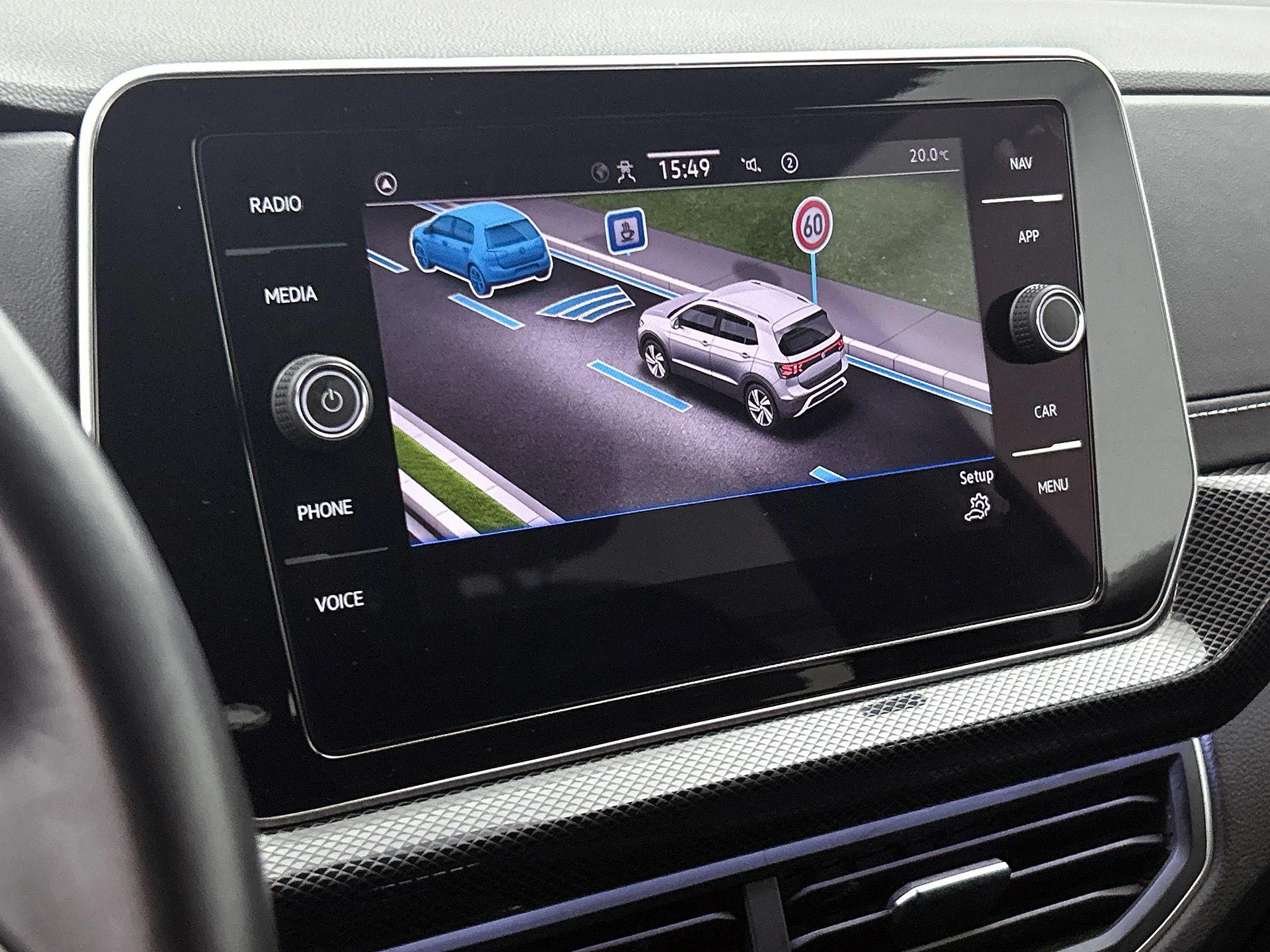Volkswagen-T-Cross-image-9