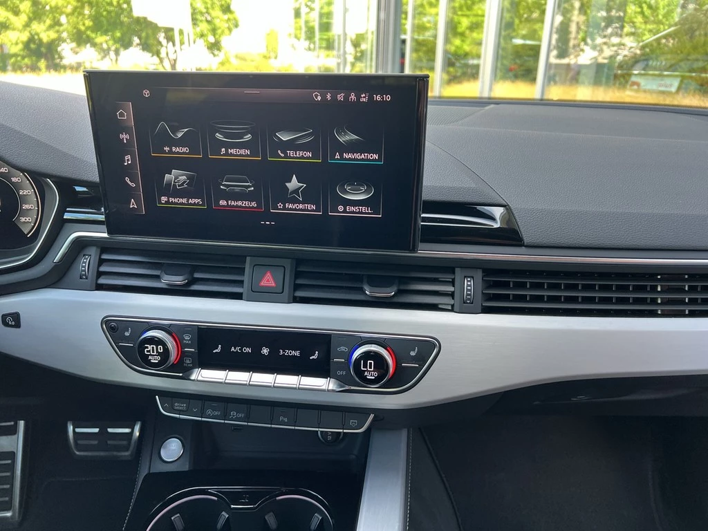 Audi A4 Avant S line 40 TFSI S tronic *Navi*B&O*AHK*