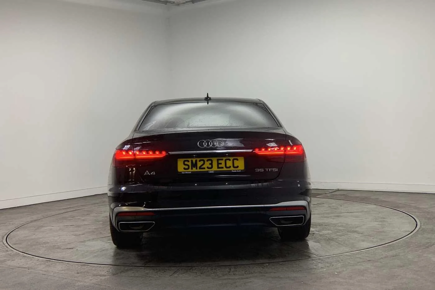 Audi-A4-image-9