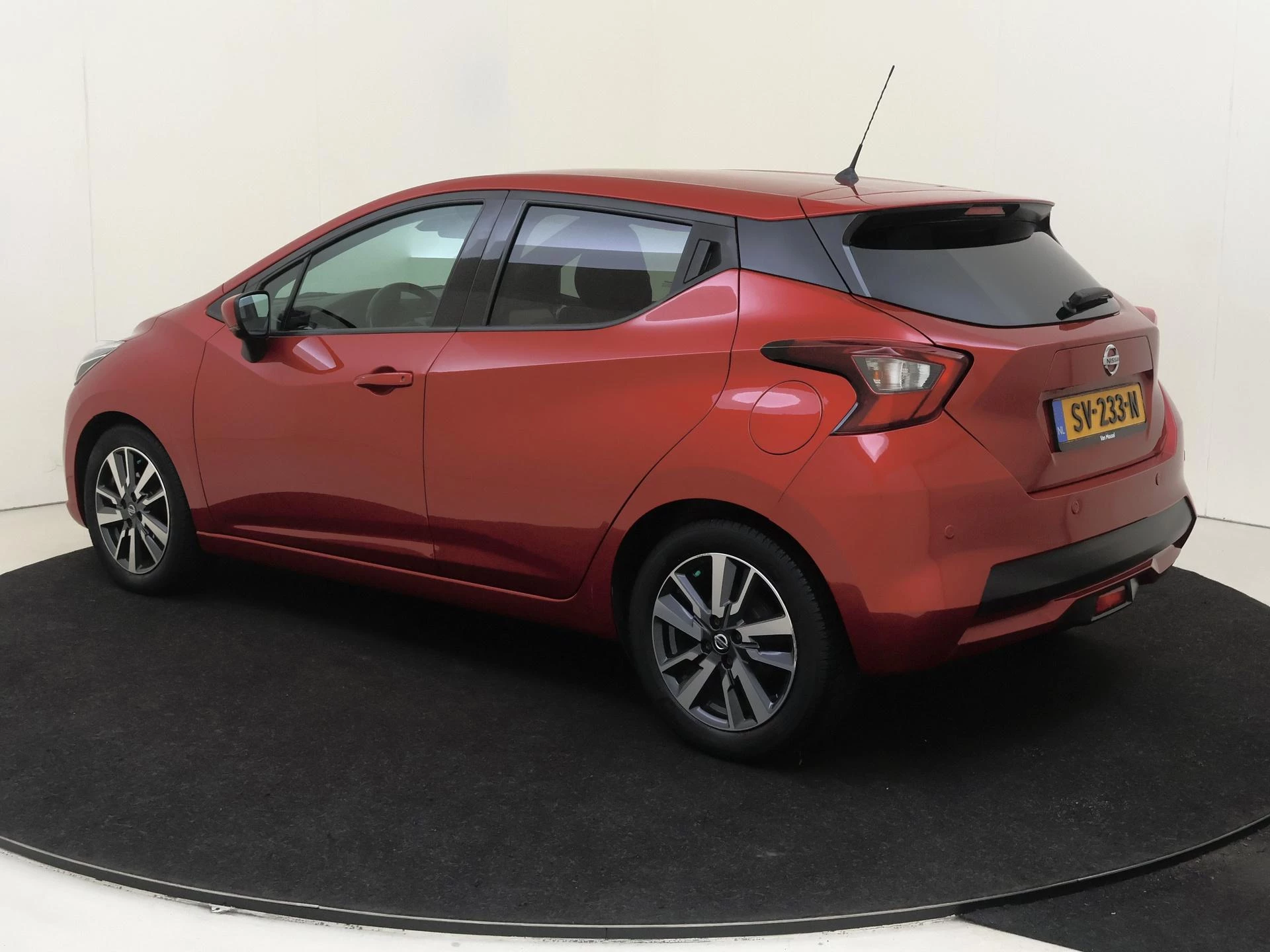 Nissan-Micra-image-2