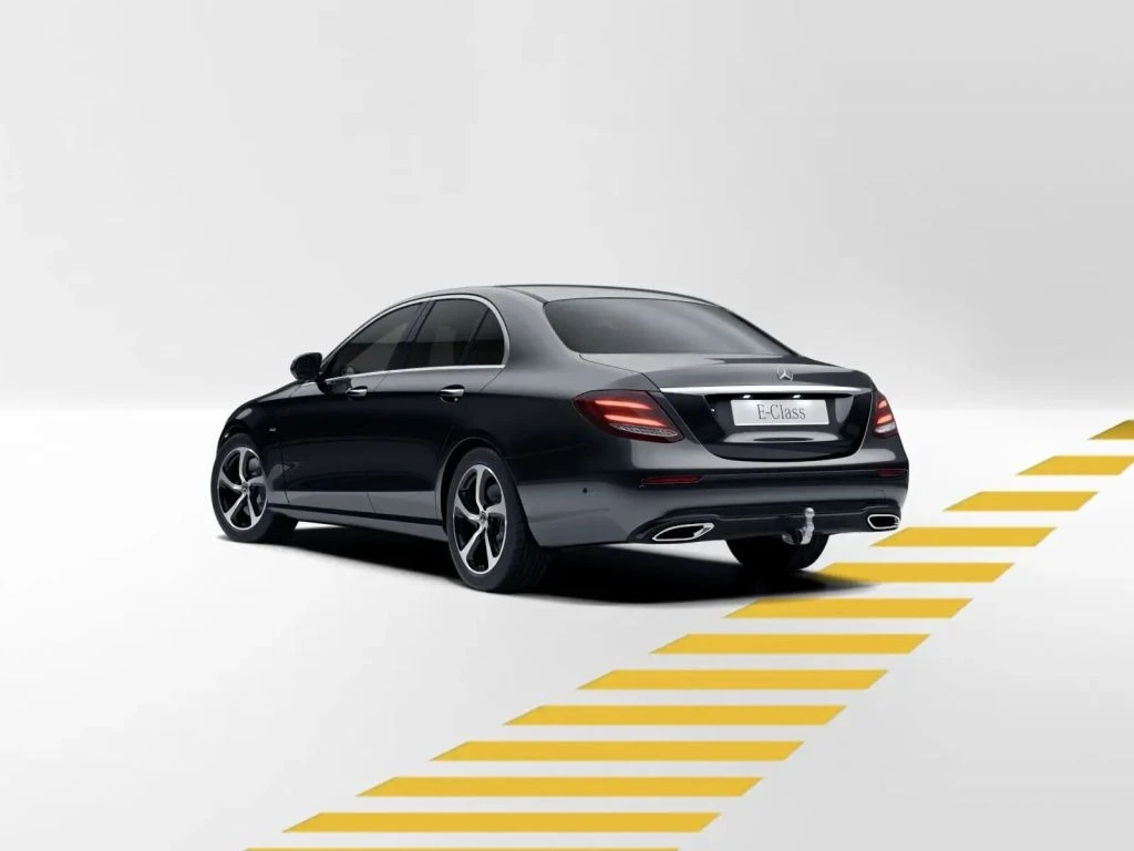 Mercedes-Benz-E-Klasse 400 d-image-4