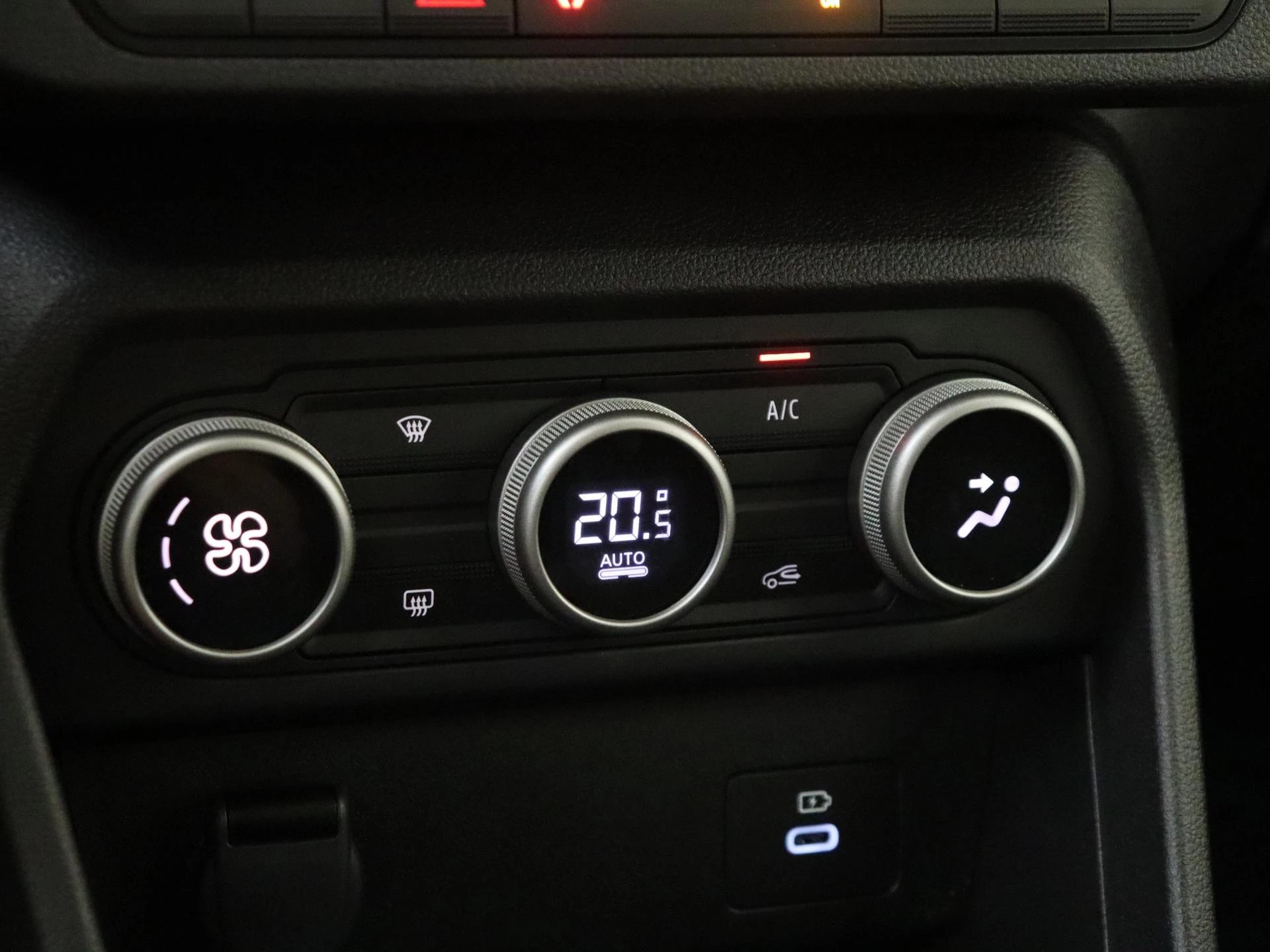 Dacia-Sandero-image-18