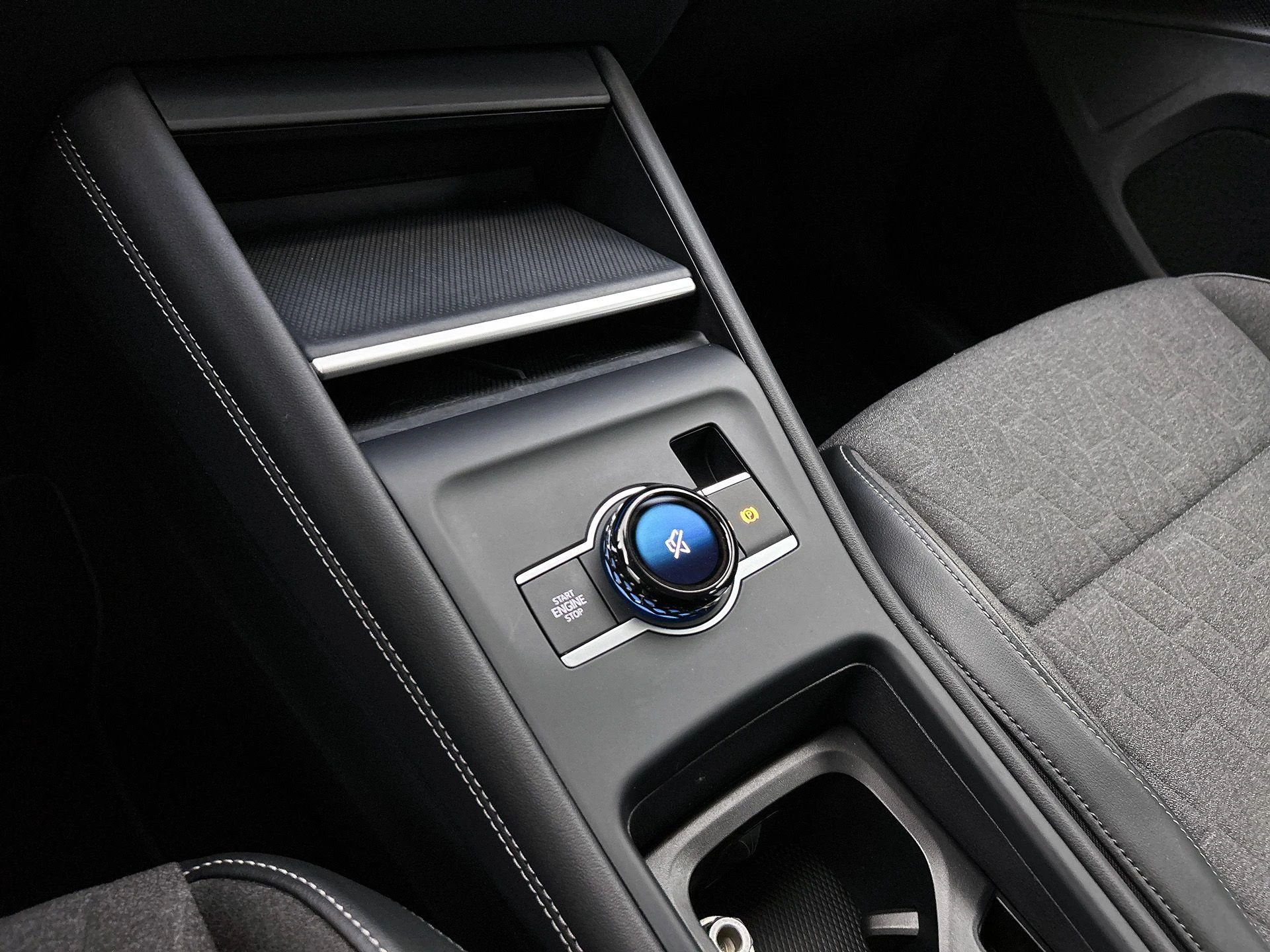 Volkswagen-Tayron-image-9