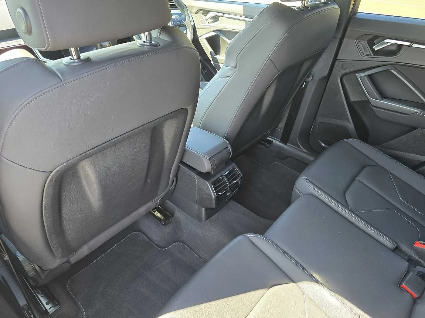 Audi-Q3-image-48