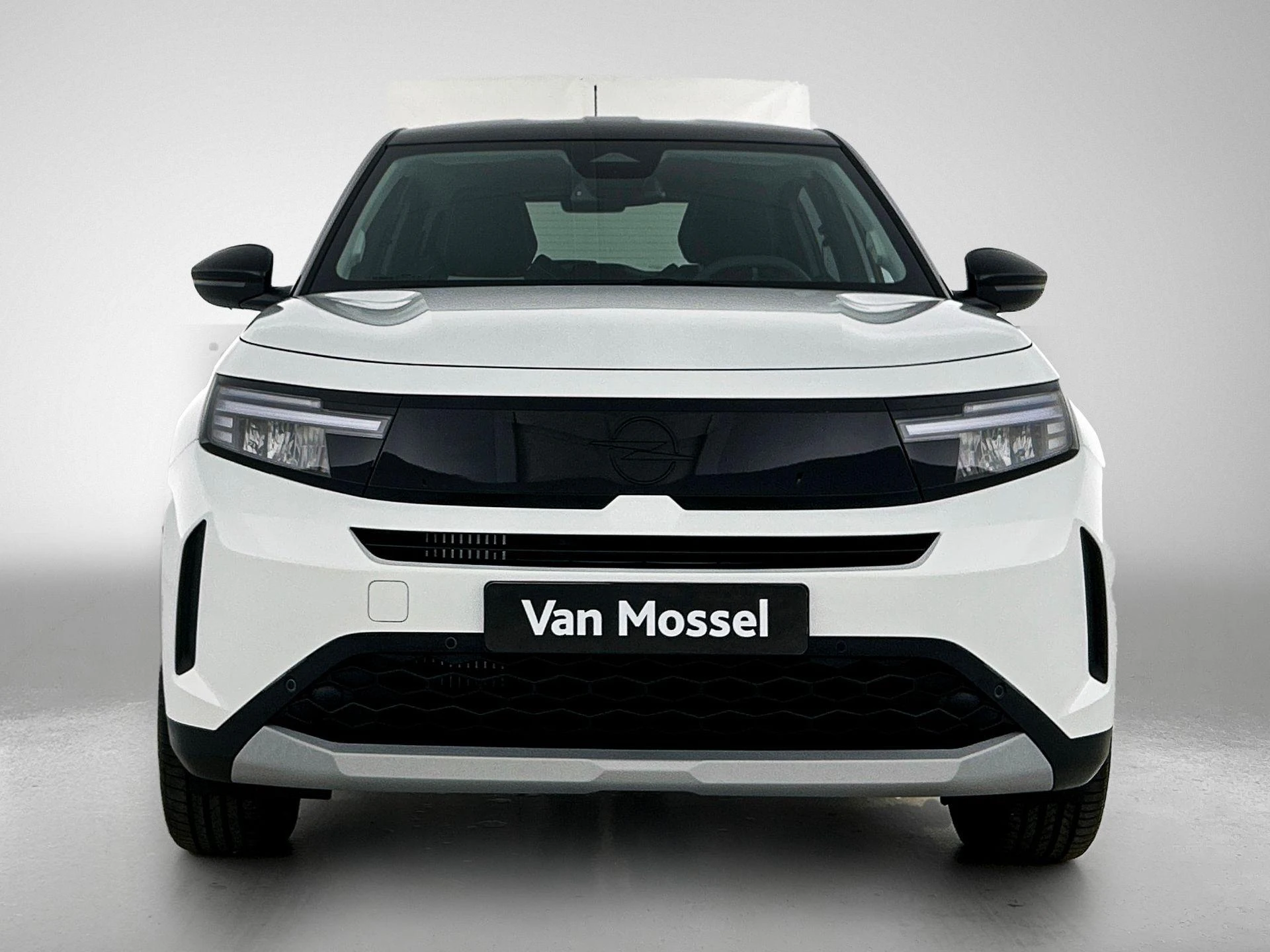 Opel-Frontera-image-4