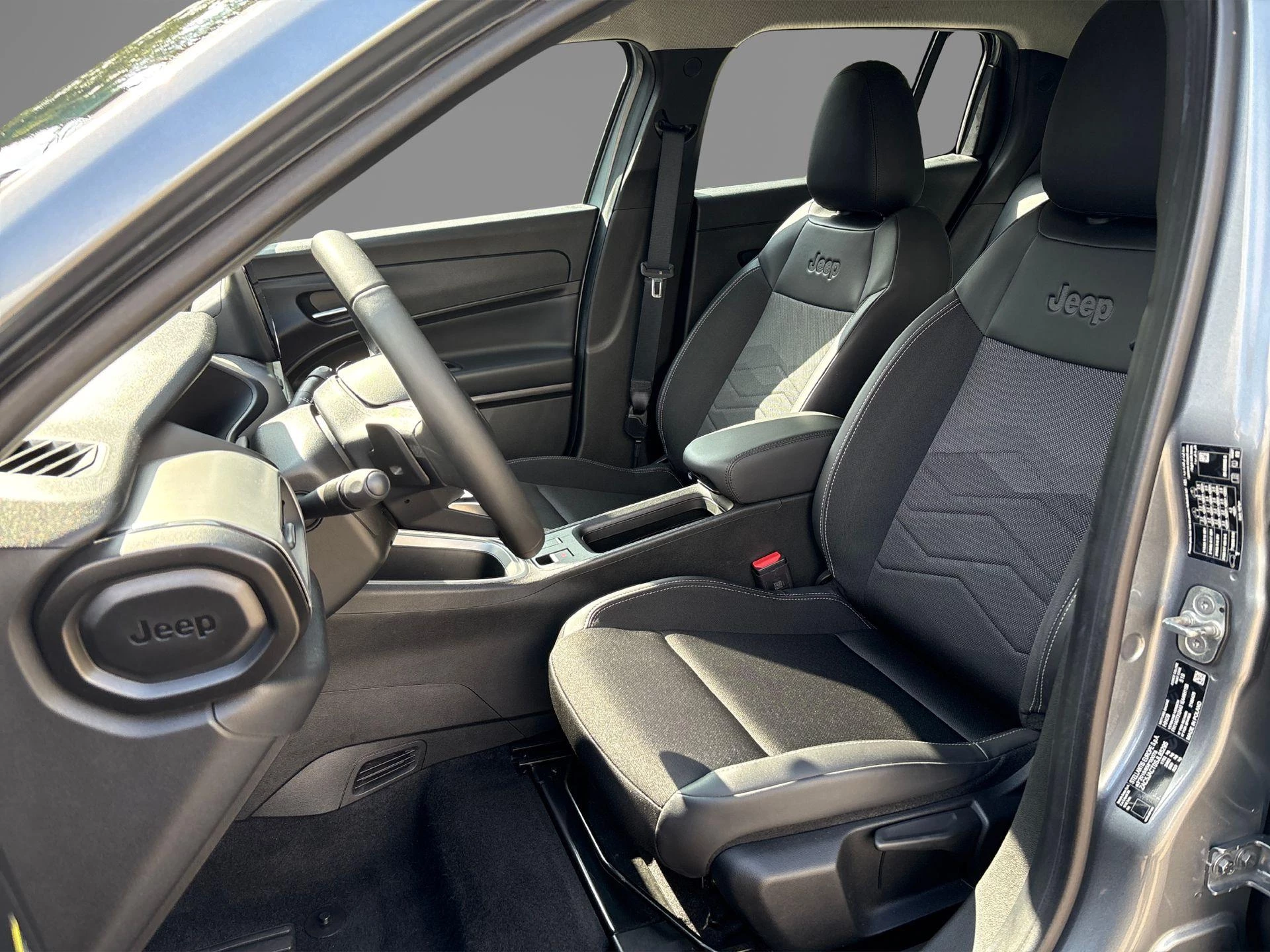 Jeep Avenger 1.2 e-Hybrid Altitude