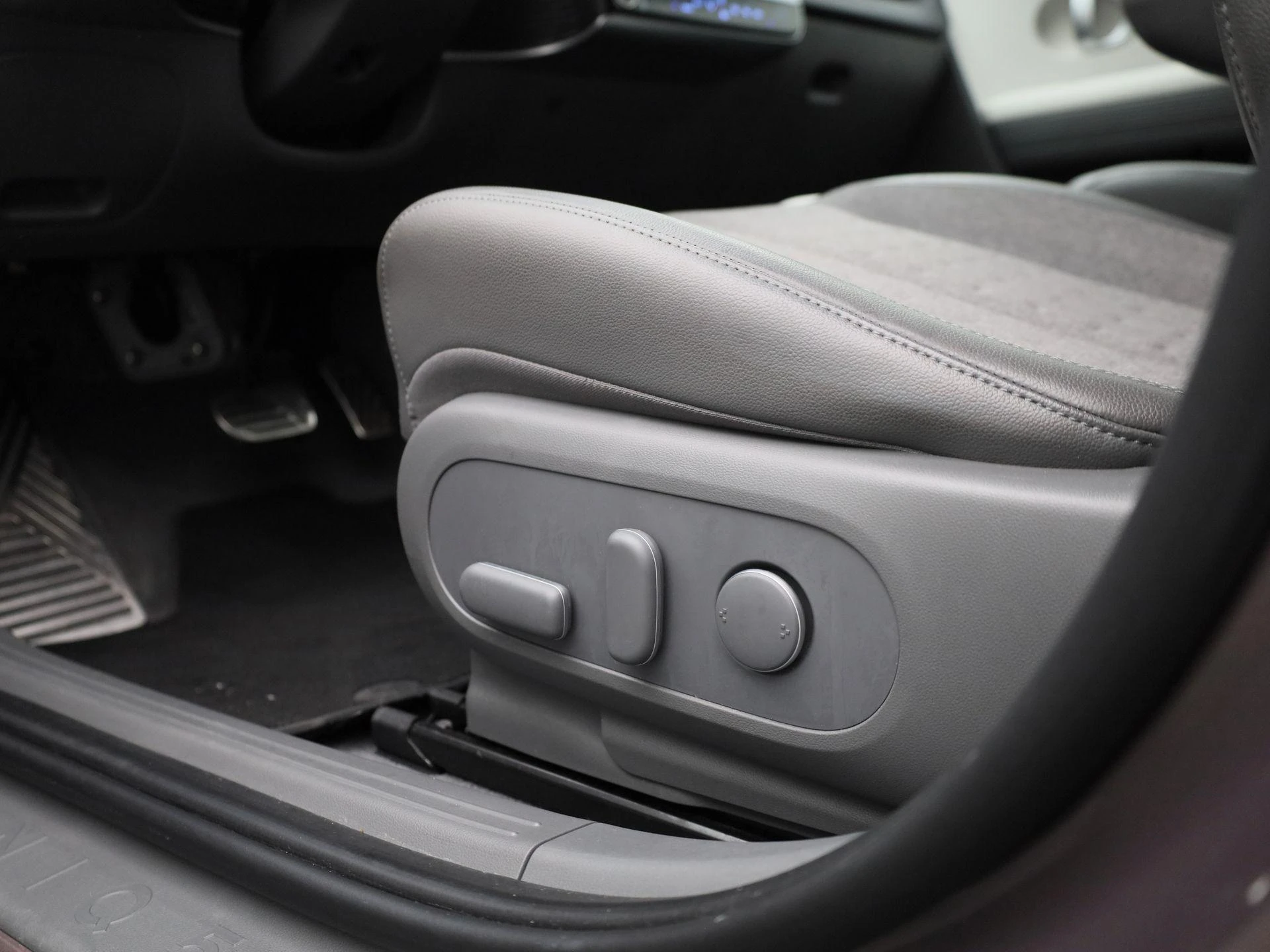Hyundai-IONIQ 5-image-32