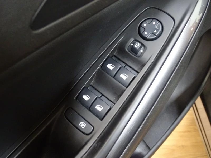 Opel Grandland X 1.2T Innovation automaat+leder+gps+camera+park pil