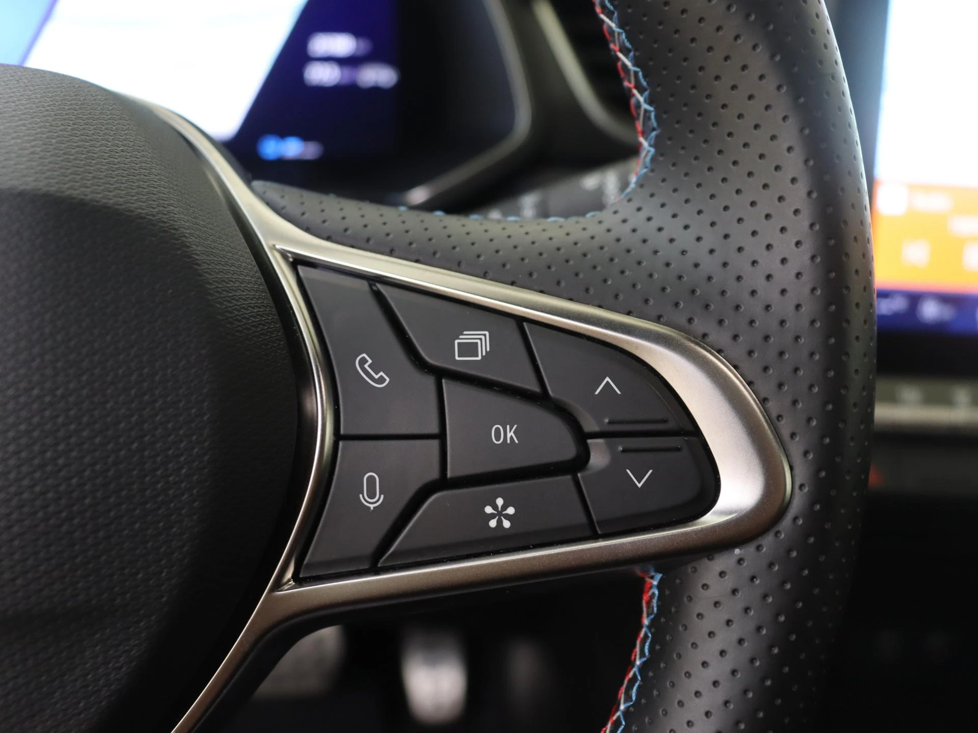 Renault-Symbioz-image-12