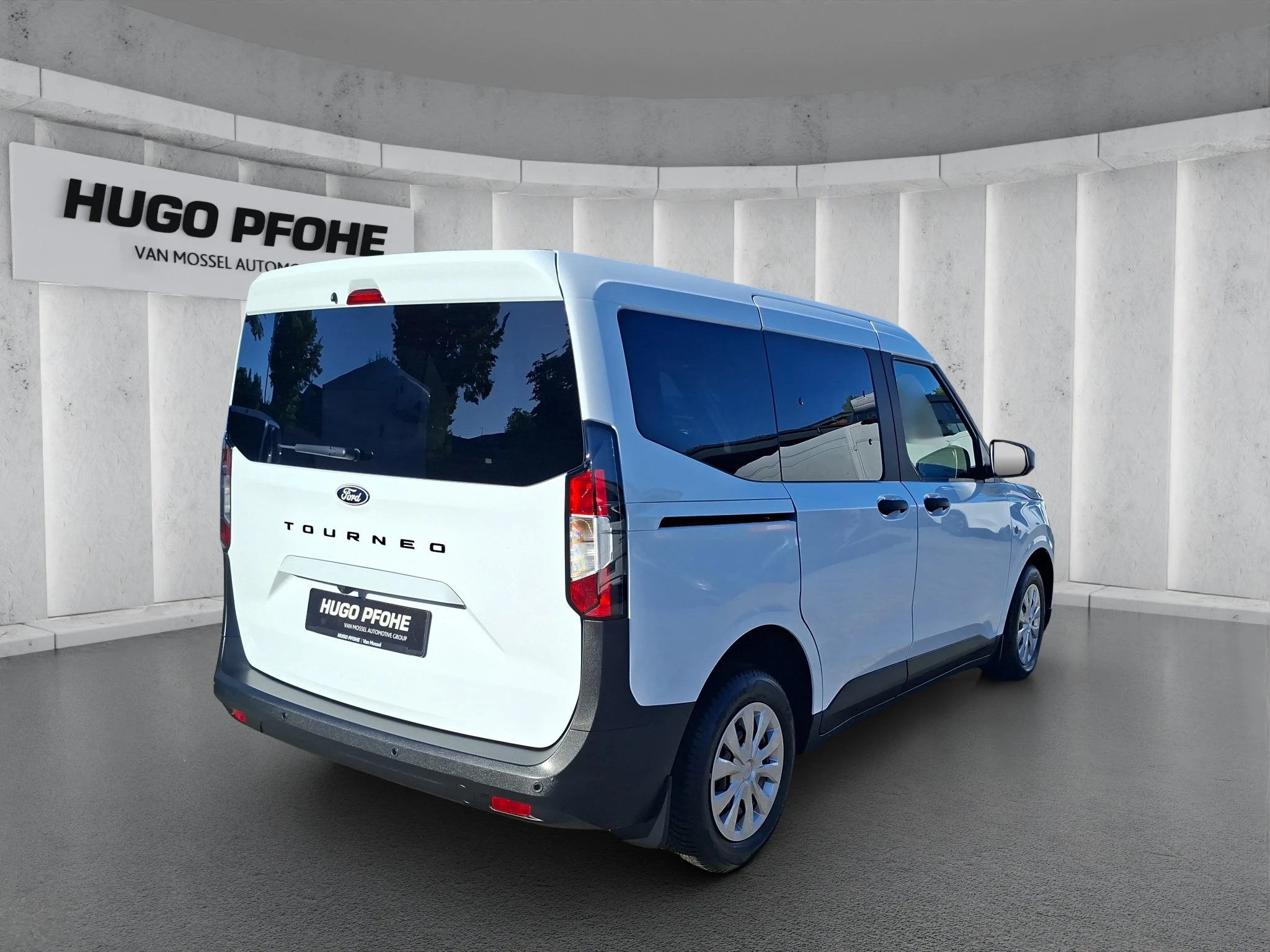 Ford-Tourneo Courier-image-4
