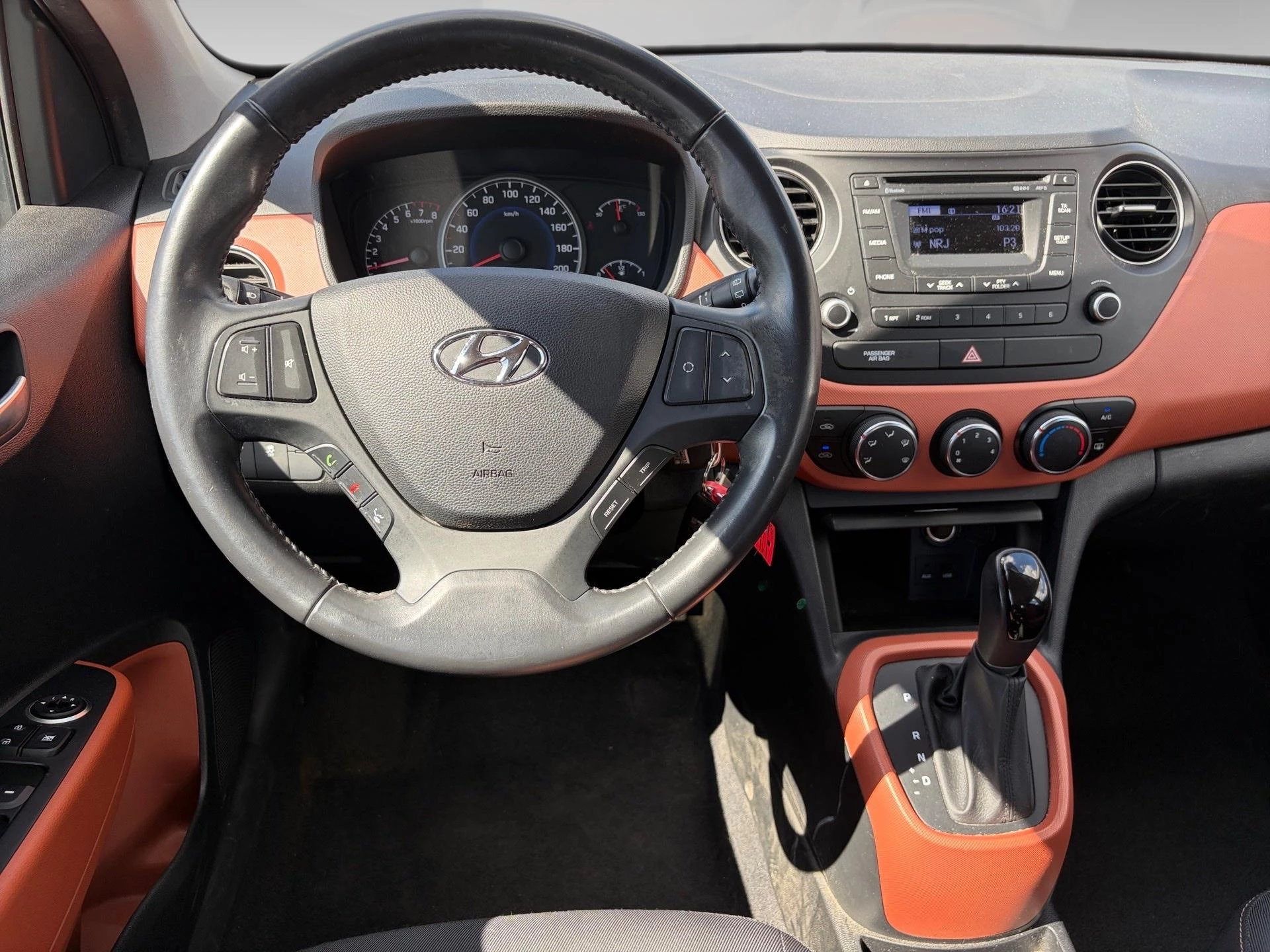 Hyundai i10 1.0 Classic Automatik