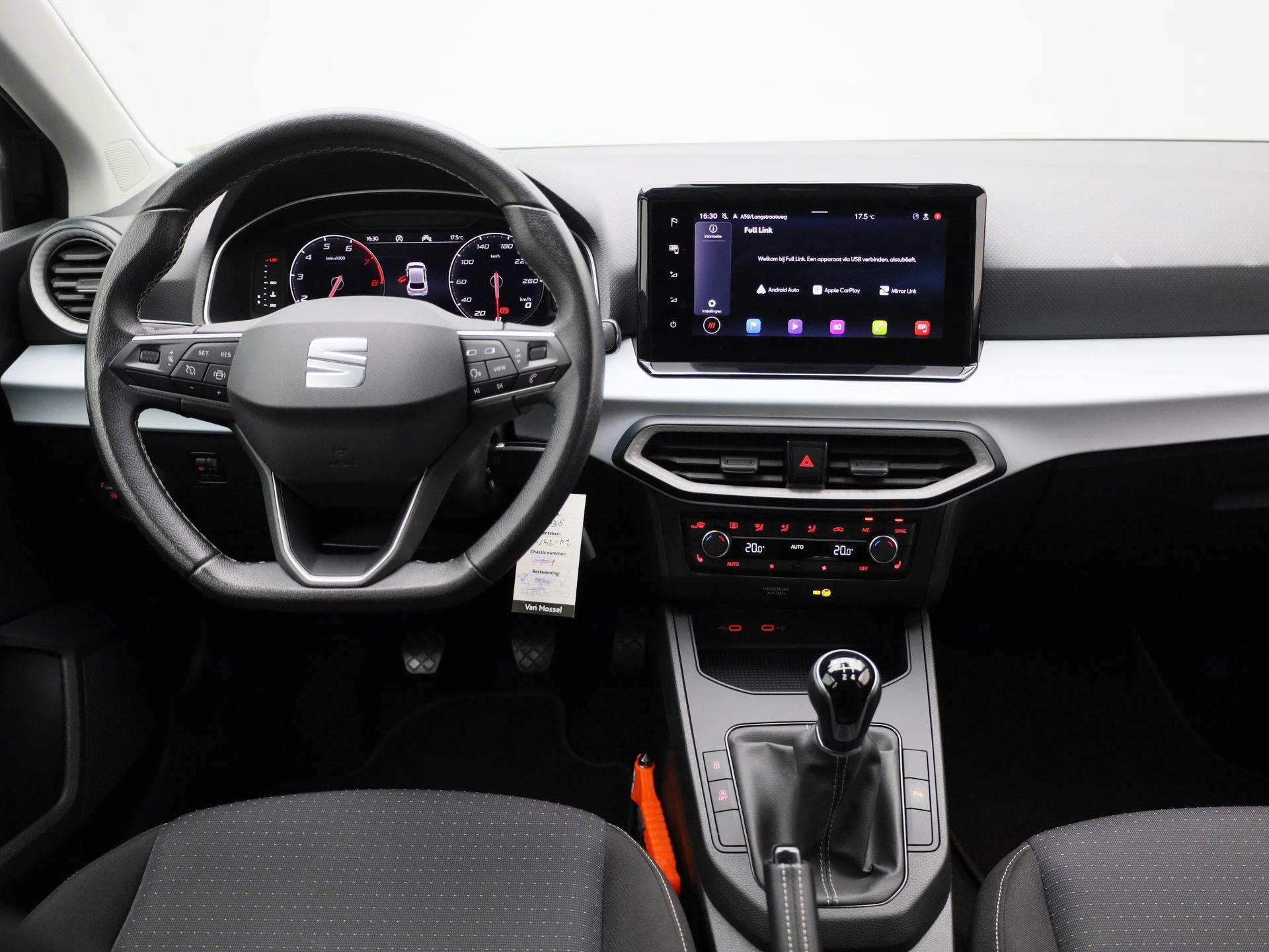 SEAT-Ibiza-image-6