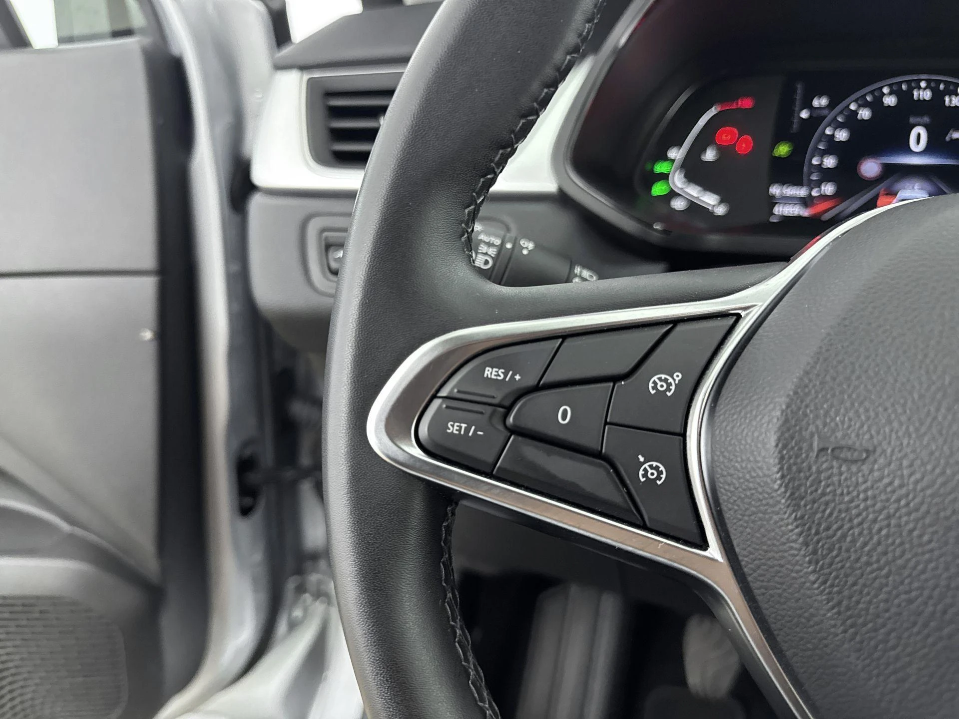 Renault-Captur-image-5