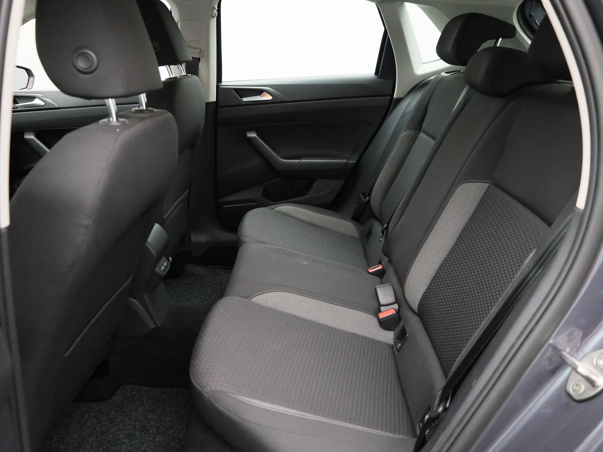 Volkswagen Polo 1.0 TSI Life Business